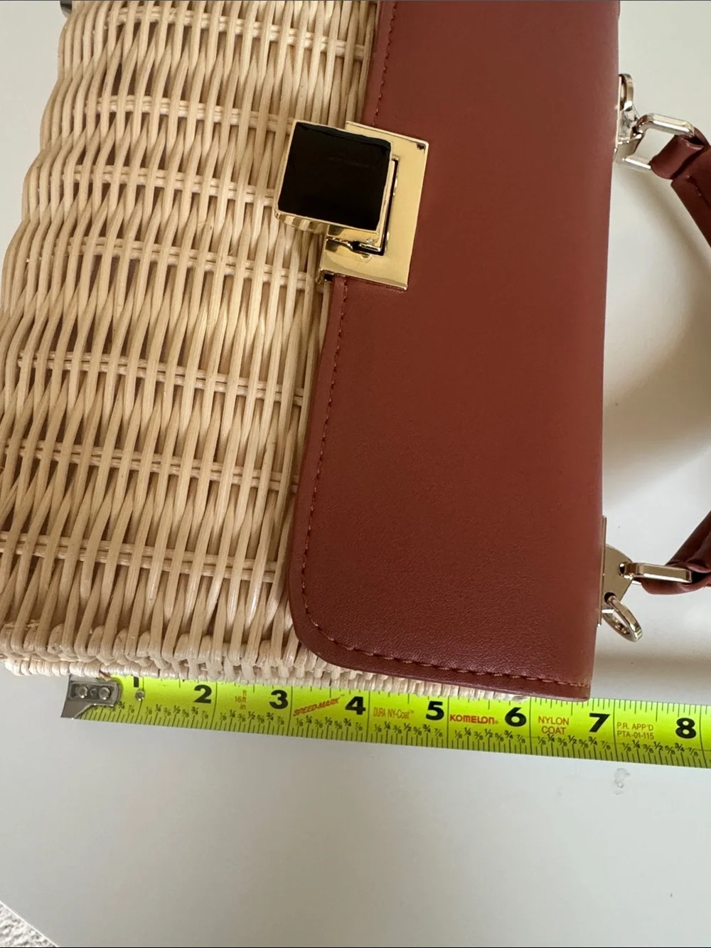 Tommy Bahama Stylish Woven Top-Handle Bag in Tan and Cream - Picture 11 of 11